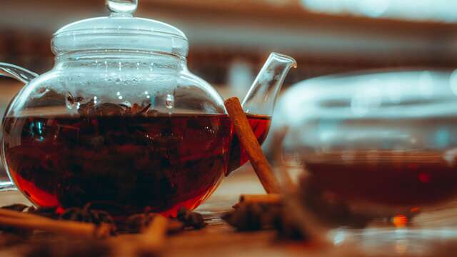 Atelier Herboristerie confection de tisane pour soigner les troubles féminins au café des arts