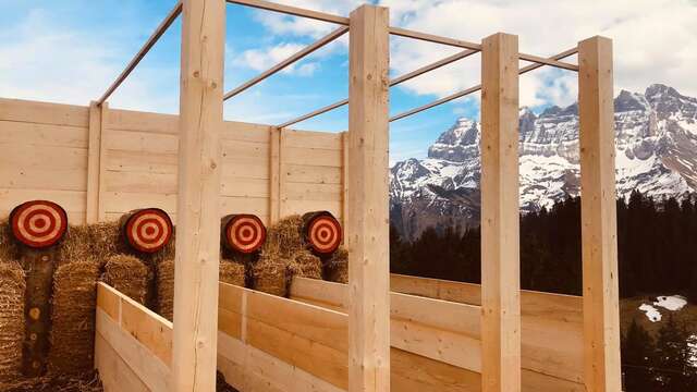 Axe throwing | "Alp'H" - Chez Gaby 1670