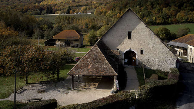 Tithe Barn "Grange Dîmière"