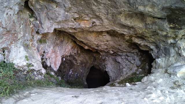 La Grotte de Méailles