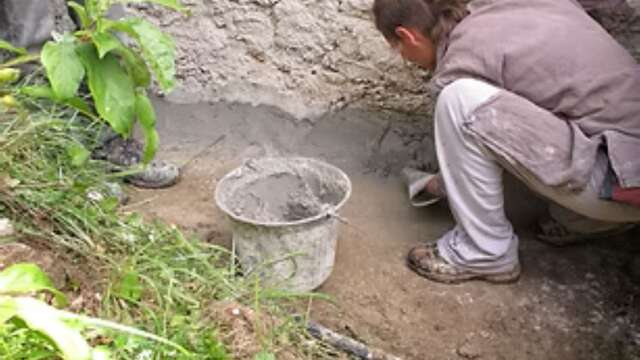 Participative workcamps: Clay/Lime plastering