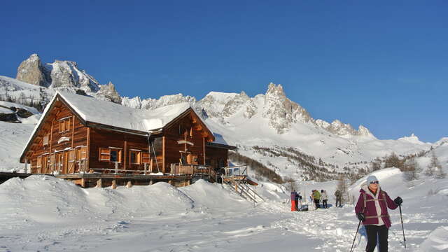 Montée au refuge de Laval