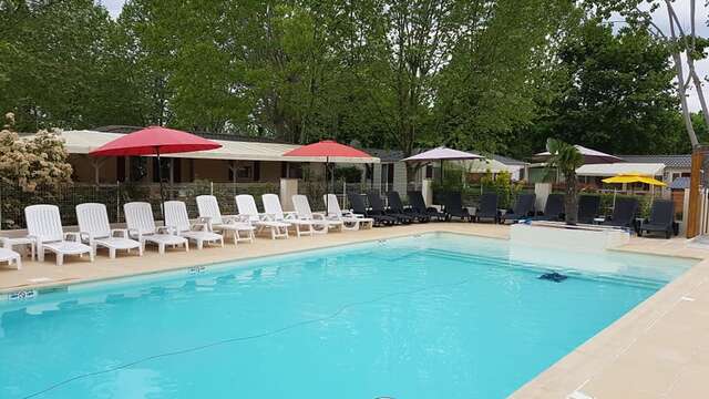 SAS Camping Le Grillon