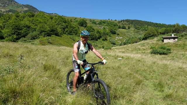 Découverte du Pays d'Olmes en VTT éléctrique