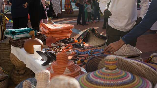Bagiliba - Marché d'Alleurs