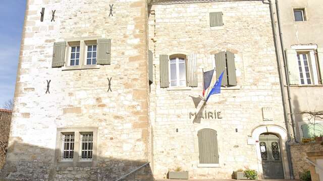 La Tour-donjon et le Château seigneurial