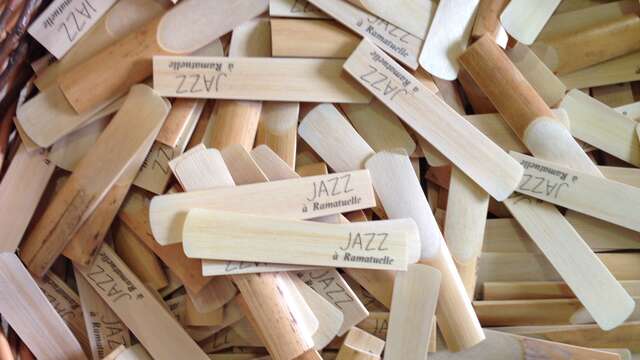 Jazz à Ramatuelle exhibition - Arundo donax? The Provence cane, of course!