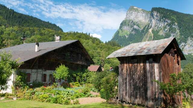 Boucle VTT : voie verte du village de Samoëns