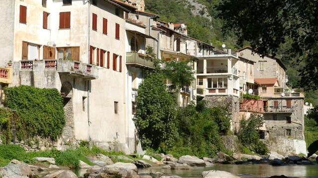 Village de Fontan