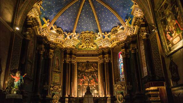 Visite pour les groupes : découverte du village fortifié et de la cathédrale