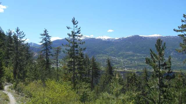 Les hameaux d'Eygliers et St-Crépin en VTT