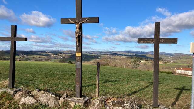 Sentier La croix de la Sauteuse