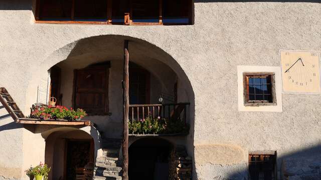 Cadran solaire - Puy-Chalvin