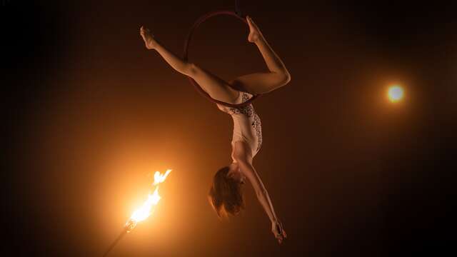 Märchenhafte Szenen | Himmlische Flammen