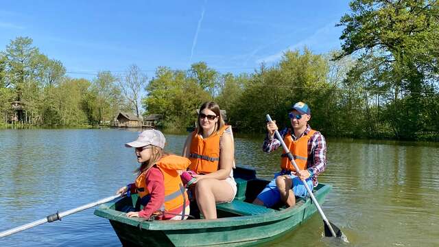 Domaine de la Dombes: Boat rental