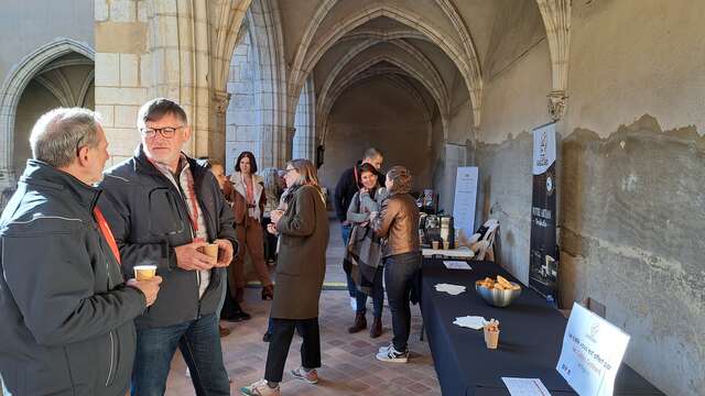 Bourse d'échanges à la documentation touristique