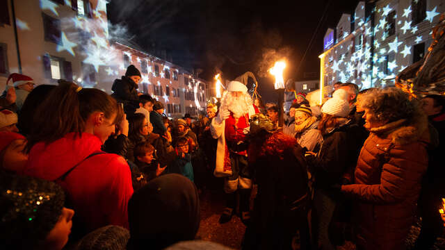 Arrival of Santa Claus