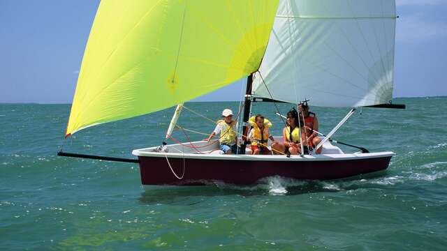 Alquiler de material náutico en el CNPA de La Flotte