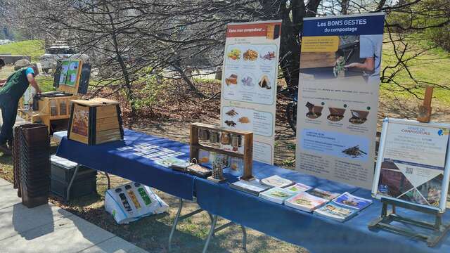 Stand Compostage avec le SITOM