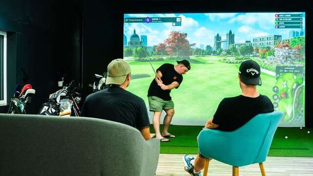 Alpine Golf Indoor Simulator