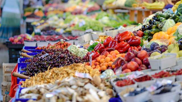 Marché hebdomadaire de Saint Paul en Forêt