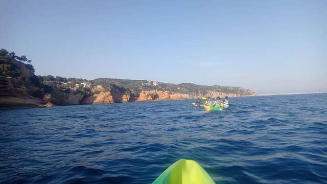 Kayak rental 1h in Martigues