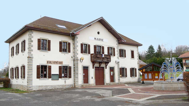 Mairie de Thollon les Mémises