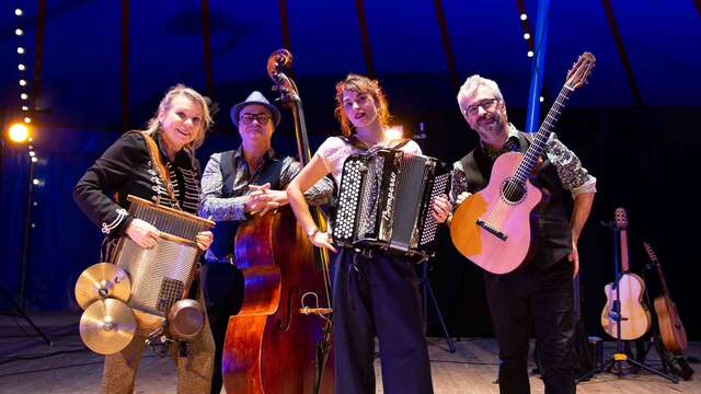 La Java des Baleines - The Lurette Bal