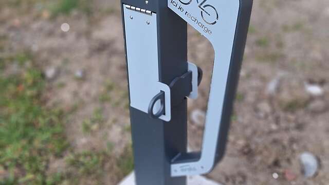 Station de recharge vélo à assistance électrique