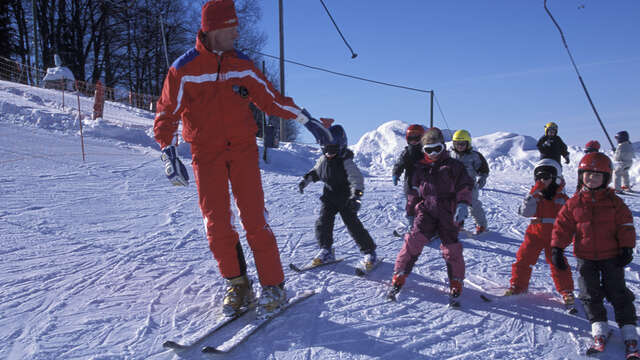 cours de ski alpin aux Habères