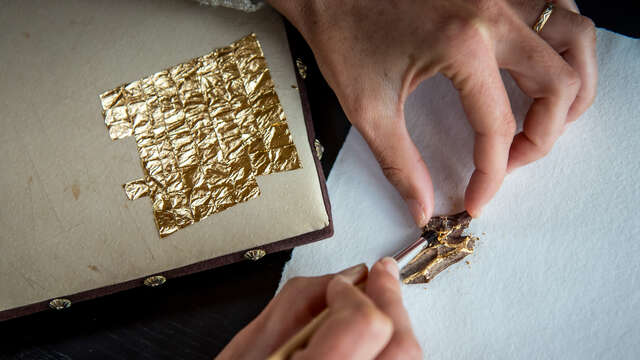 Gilding Plants with Gold Leaf Workshop