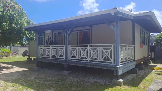 Manihi Lodge