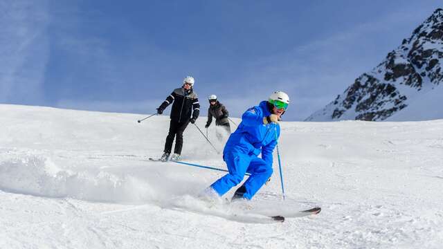 Altitude Ski and Snowboard School