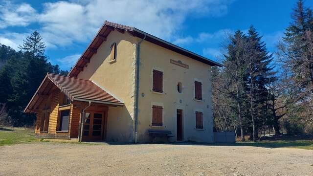 Gîte forestier de la Lèbe