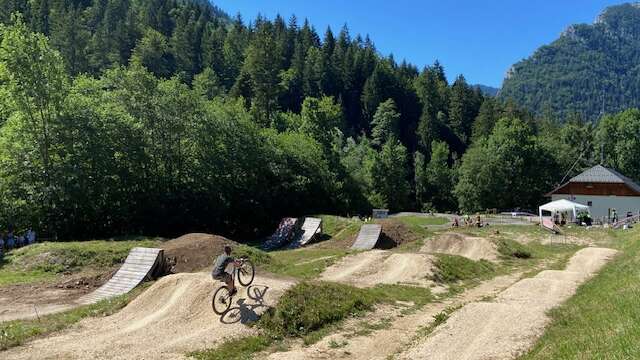 Chartreuse Bike Park - Dirt