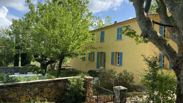 Gîte Les Mûriers - Château Trians
