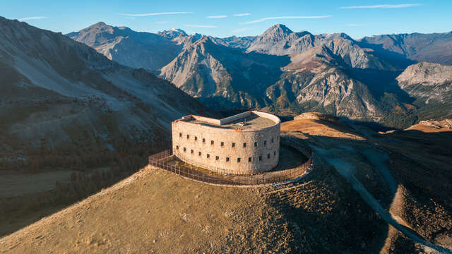 Fort de Lenlon par le Fort de l'Olive