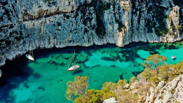 13 Calanques départ Bandol