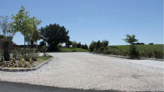 Aire de camping-cars de Castelsagrat