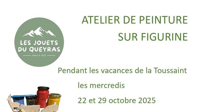 Atelier peinture sur des figurines en bois