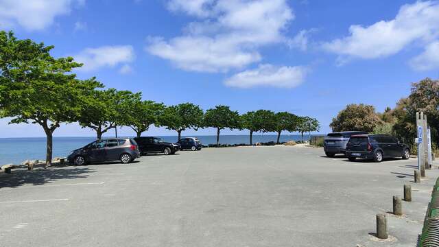 Parking de l'Arnérault Est