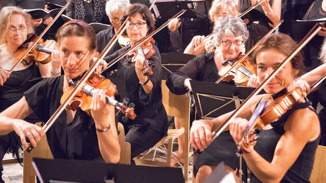 Concert par l'ensemble instrument EITV