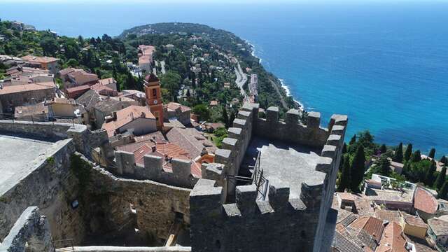 "La couleur s'invite au château"  au Château de Roquebrune-Cap-Martin - Roquebrune-Cap-Martin