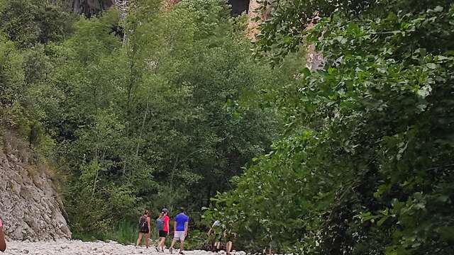 Rando pieds dans l'eau