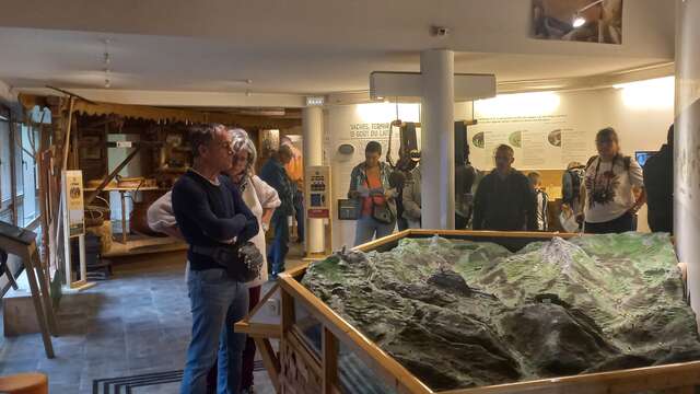 Groupes adultes : Visite libre de la Maison du Fromage Abondance