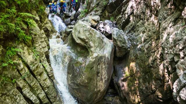 Canyoning: Montmin - ultra-canyon 3 hours