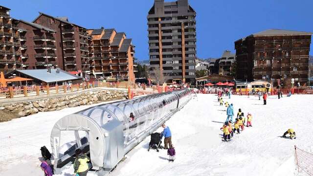 Espace évolution : ski débutant à la station Ax 3 Domaines