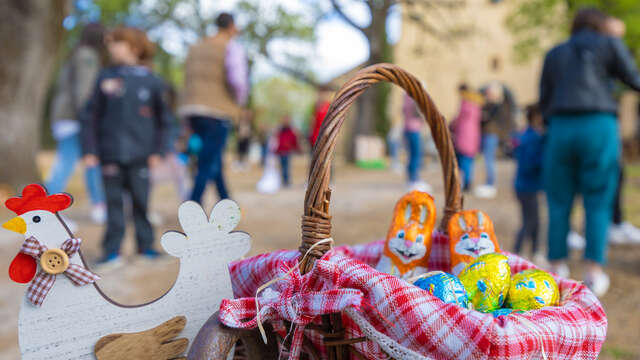 Easter egg hunt in Grimaud