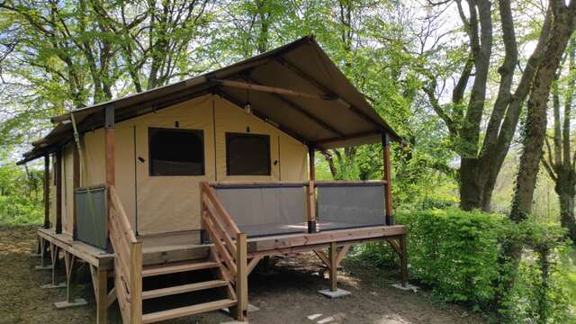 Tentes lodge au Domaine de Mépillat