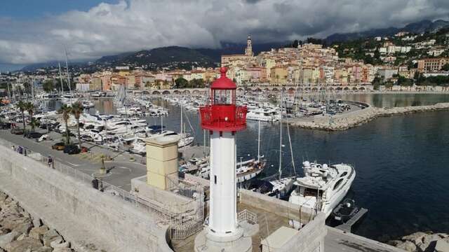 Der Alte Hafen von Menton